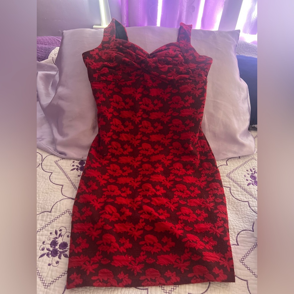 Elegant Red Floral Dress